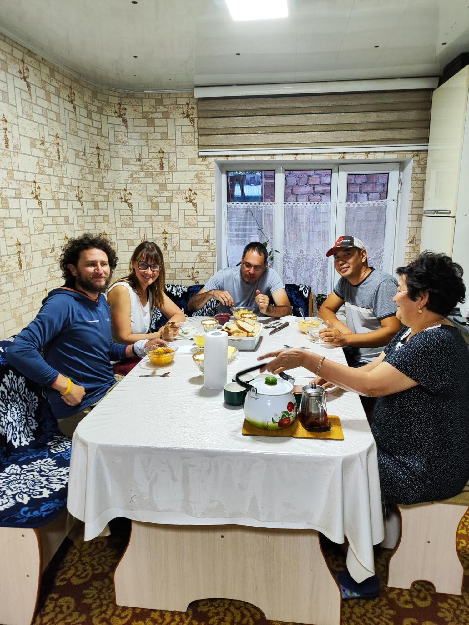 Guest House Sanat Naryn Екстериор снимка